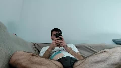Snapshot of boy_aroundtheworld chatting on April 11, 3:27 pm Dan online show from April 11, 3:27 pm