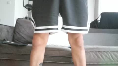 boy_master5 online show from July 7, 7:23 am