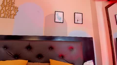 Snapshot of boy_mathew chatting on June 11, 11:41 am Mathew online show from June 11, 11:41 am