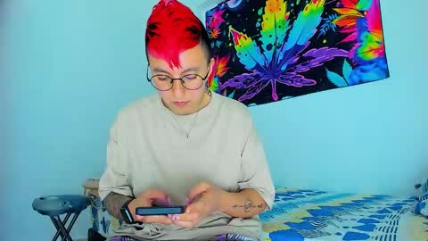 Edward ftm trans queerslave online show from January 11, 10:37 pm