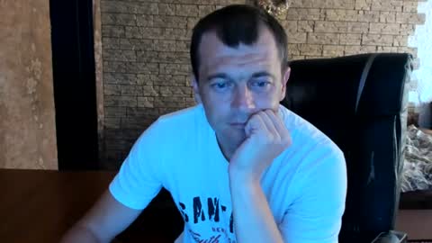 Snapshot of boyapollon chatting on July 19, 3:10 am BoyApollon online show from July 19, 3:10 am