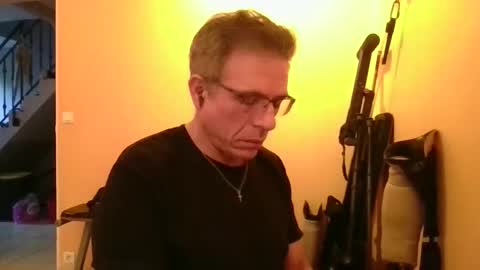 boyaroues online show from May 12, 6:49 pm