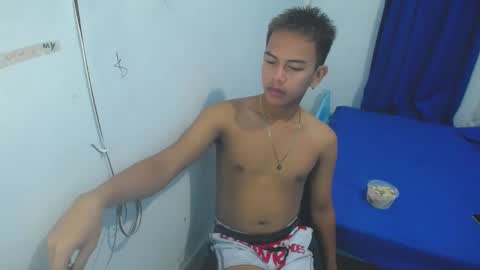 boyax16 online show from January 2, 10:37 am