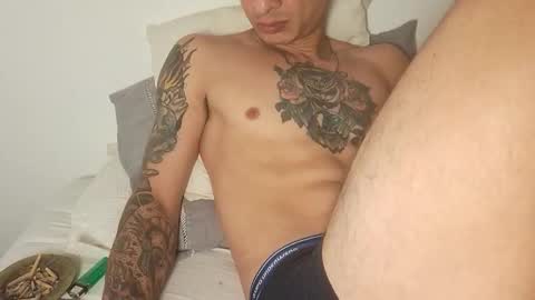 boyblendd2277 online show from September 12, 9:26 pm