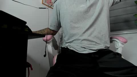 boyhornysex55 online show from November 2, 10:34 pm