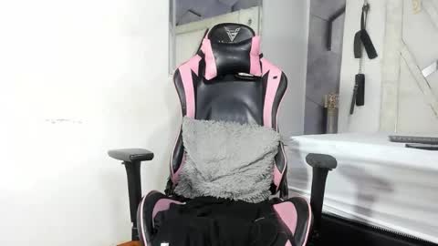 boyhot_mio online show from March 6, 3:03 am