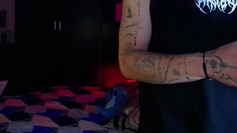 miguel  online show from February 28, 11:50 pm