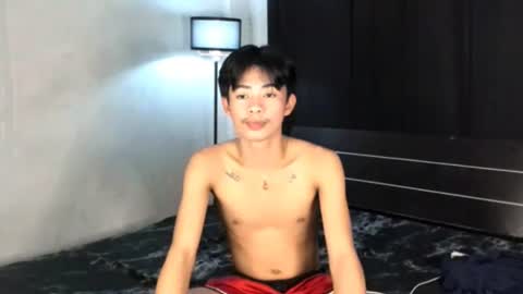 Snapshot of boynextdoor4ux chatting on March 3, 3:53 pm HI IM JAMES DONT FORGET GIVE ME THUMBS UP AND JOIN TO MY FANCLUB online show from March 3, 3:53 pm
