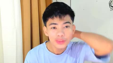 HI IM JAMES DONT FORGET GIVE ME THUMBS UP AND JOIN TO MY FANCLUB online show from December 3, 9:02 pm