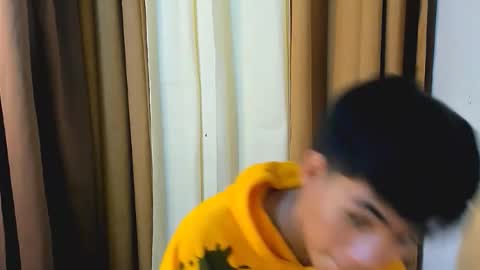 HI IM JAMES DONT FORGET GIVE ME THUMBS UP AND JOIN TO MY FANCLUB online show from January 12, 8:30 am