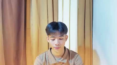 Snapshot of boynextdoor4ux chatting on April 17, 7:00 am HI IM JAMES DONT FORGET GIVE ME THUMBS UP AND JOIN TO MY FANCLUB online show from April 17, 7:00 am