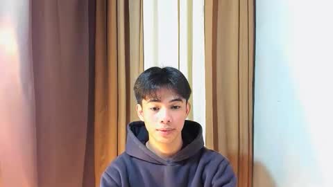 Snapshot of boynextdoor4ux chatting on April 22, 6:53 pm HI IM JAMES DONT FORGET GIVE ME THUMBS UP AND JOIN TO MY FANCLUB online show from April 22, 6:53 pm
