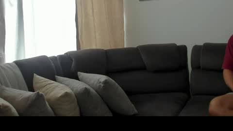 boys_blackandwhite online show from April 3, 6:06 pm