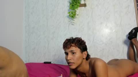 Snapshot of boys_hotparty chatting on May 15, 11:12 pm ALEX - TAYLER -MIKE online show from May 15, 11:12 pm