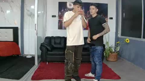 Angelo Mark Fernando Taylor online show from July 15, 11:26 am