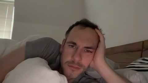 Snapshot of boyslut8 chatting on November 14, 8:13 am boytoyhh online show from November 14, 8:13 am