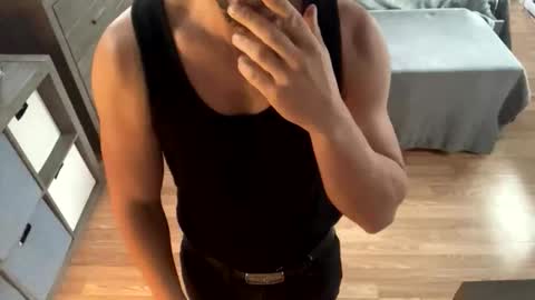 boytoy8969 online show from November 25, 1:33 pm