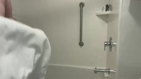 Snapshot of boytoybenny chatting on November 20, 10:09 pm BoyToyBenny online show from November 20, 10:09 pm