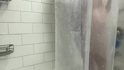 Snapshot of boytoybenny chatting on November 24, 7:02 pm BoyToyBenny online show from November 24, 7:02 pm