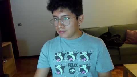 Snapshot of boytwink_20 chatting on October 18, 5:57 pm boytwink_20 online show from October 18, 5:57 pm