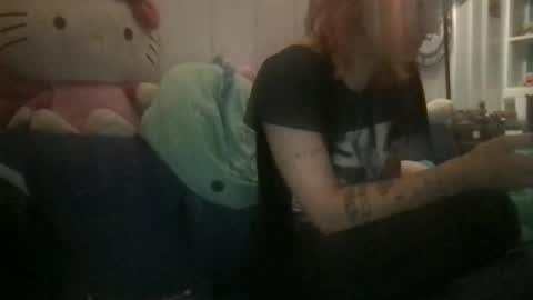 Snapshot of boywithbug chatting on March 2, 2:08 am boywithbug online show from March 2, 2:08 am