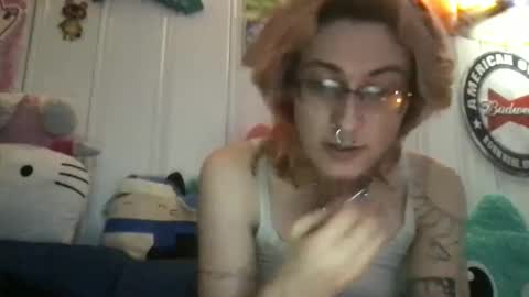 Snapshot of boywithbug chatting on March 5, 9:04 pm boywithbug online show from March 5, 9:04 pm