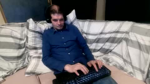 Snapshot of bponie1 chatting on September 21, 1:51 am bponie1 online show from September 21, 1:51 am