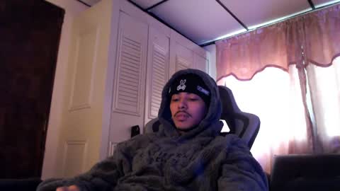 Snapshot of bra_c chatting on May 28, 9:12 pm bra_c online show from May 28, 9:12 pm