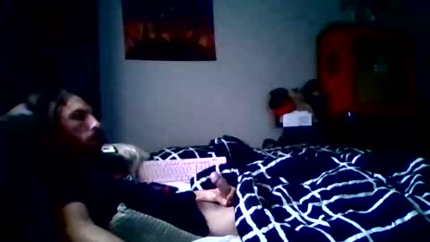 Snapshot of brad1989musiclife chatting on May 25, 12:11 pm GuitarBrad1989 online show from May 25, 12:11 pm