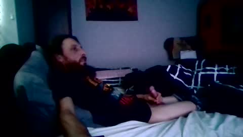 Snapshot of brad1989musiclife chatting on June 15, 11:56 am GuitarBrad1989 online show from June 15, 11:56 am