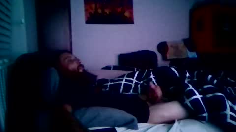GuitarBrad1989 online show from July 10, 7:45 am