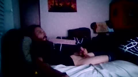GuitarBrad1989 online show from July 13, 6:49 am