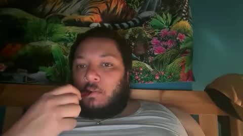 Snapshot of brad_368 chatting on April 22, 8:43 pm Brad online show from April 22, 8:43 pm