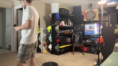 Snapshot of brad_bounce chatting on September 24, 6:33 pm Brad Ballsy online show from September 24, 6:33 pm