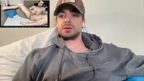 Snapshot of brad_bounce chatting on March 14, 5:40 pm Brad Ballsy online show from March 14, 5:40 pm