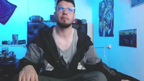 brad hot boy online show from January 8, 3:25 pm