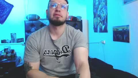 Snapshot of brad_hot_boy chatting on May 14, 3:41 pm brad hot boy online show from May 14, 3:41 pm