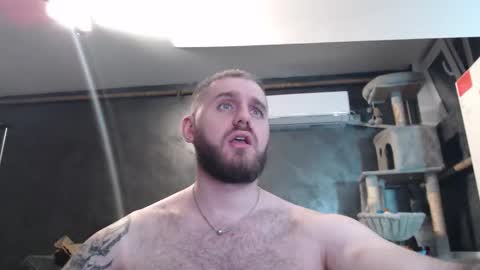 ask me online show from November 25, 9:59 pm