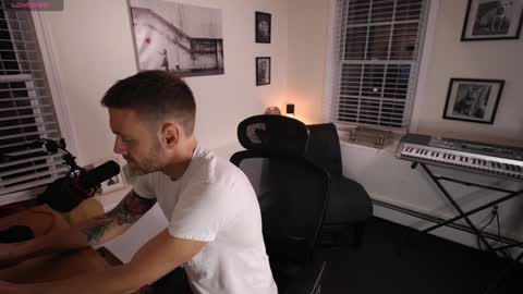 BradBronton online show from January 8, 10:16 pm