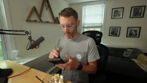 BradBronton online show from May 24, 7:08 pm