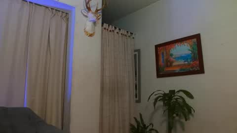 Snapshot of bradley_martinez chatting on July 5, 11:12 pm Bradley Martinez online show from July 5, 11:12 pm