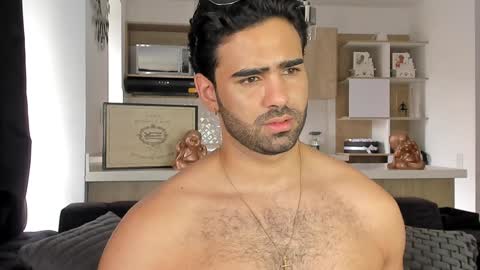 bradleymartin7 online show from January 19, 7:26 pm