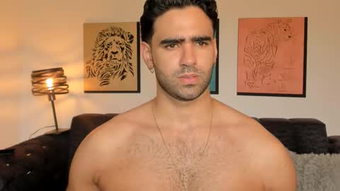 bradleymartin7 online show from February 19, 9:11 pm