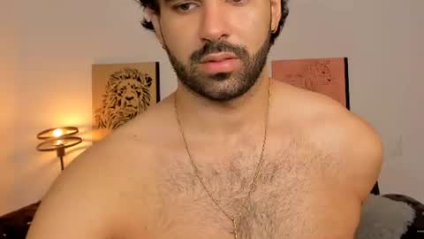 bradleymartin7 online show from July 2, 11:05 am