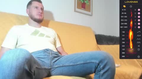 Call me Alex online show from December 5, 9:06 am