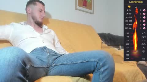 Call me Alex online show from December 14, 6:20 pm