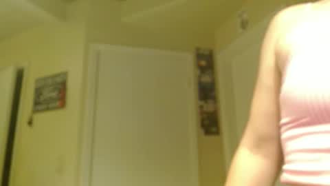 Snapshot of braindeadbetty chatting on June 8, 3:18 am i am a naughty jedi knight online show from June 8, 3:18 am