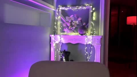 I see you X-twitter its braingirl online show from April 19, 5:12 pm