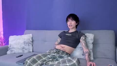 Brand online show from November 21, 6:12 am