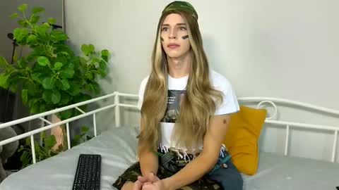 Branda online show from November 13, 1:32 pm